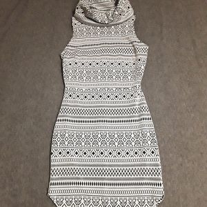 Body-Con Cut-away Woven Pattern Dress. Tropical and Sexy